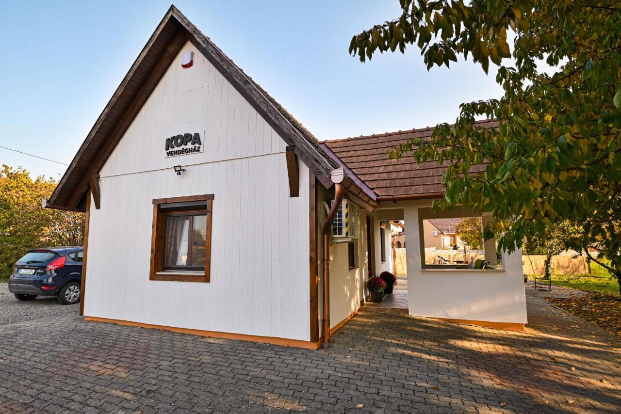 Kopa Vendeghaz Apartment Szigetvar Ngoại thất bức ảnh